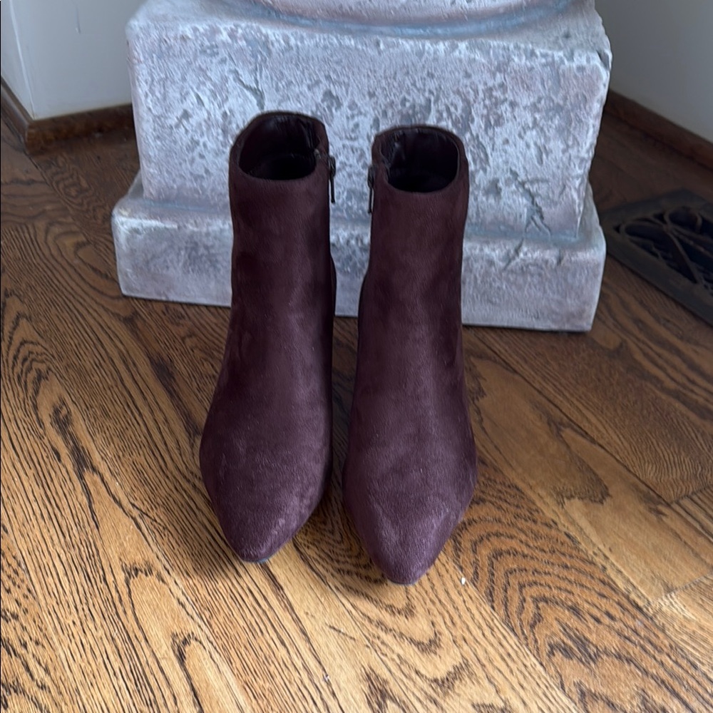 Elegant Brown Women's Ankle Boots SZ 6.5